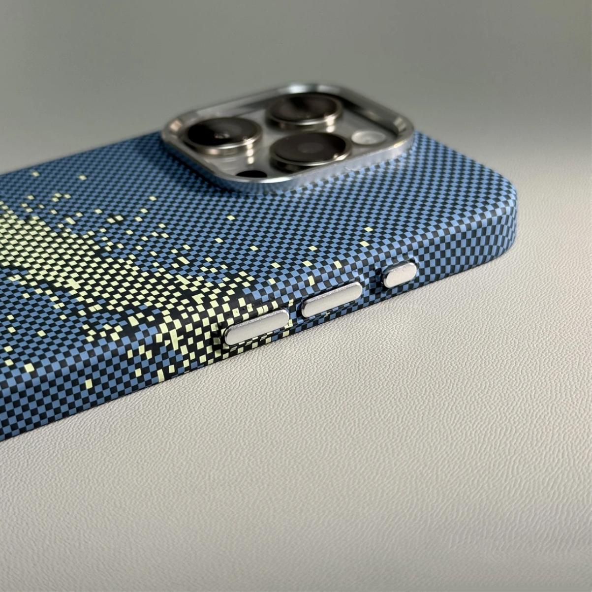 Coque iphone carbone bleu 
