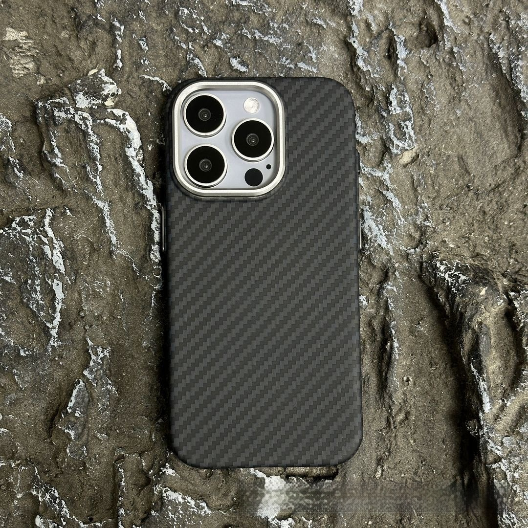 Coque iPhone carbone