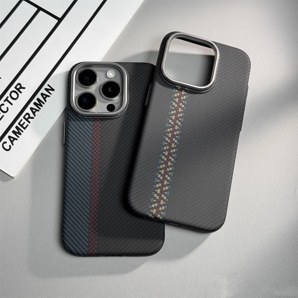 Coque iPhone carbone noir 