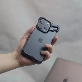 Coque iPhone 12 en alliage de zinc
